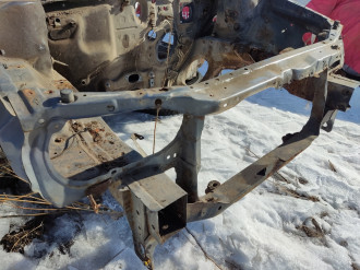 Панель передняя Toyota Corolla e10