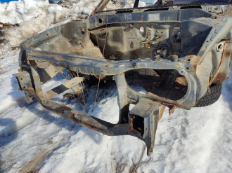 Панель передняя Toyota Corolla e10