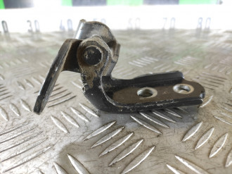 Петля двери задней правой нижняя Toyota Scion xa 2005-2006