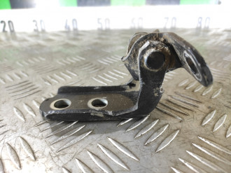 Петля двери задней правой нижняя Toyota Scion xa 2005-2006