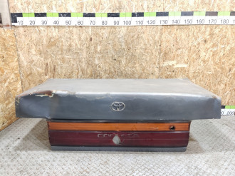 Крышка багажника Toyota Corolla e10