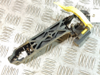 Кронштейн ручки задней левой Toyota Scion xa 2005-2006