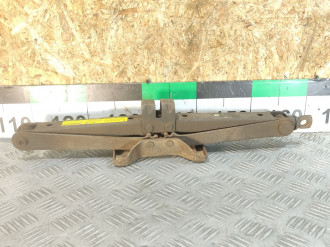Домкрат Toyota Rav 4 2000 2005