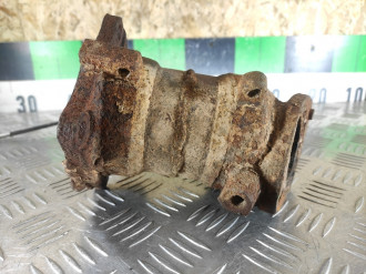 Труба глушителя приемная Toyota Camry v10