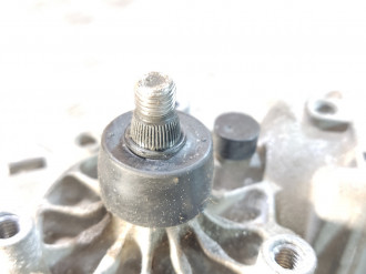 Моторчик стеклоочистителя передний Toyota Camry v40