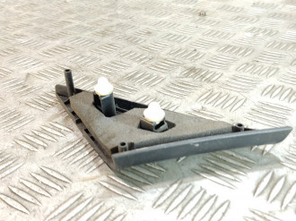 Крышка зеркала внутренняя левая Toyota Camry v40