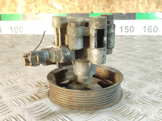 Гур эгур Toyota Camry v40