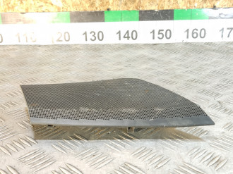 Решетка динамика правая Toyota Camry v40