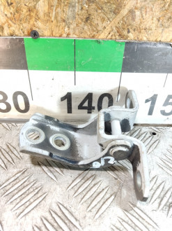 Петля двери передней правой верхняя Toyota Corolla e180