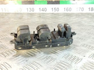 Блок управления стеклоподъемниками Toyota Camry v40