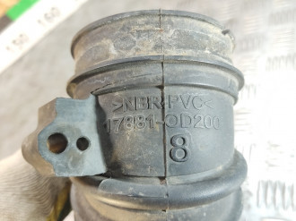 Патрубок воздушного фильтра Toyota Avensis 2 2003 2008