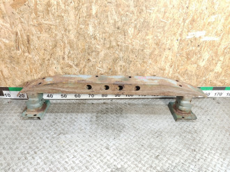 Усилитель бампера переднего Toyota Avensis 2 2003 2008