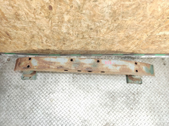 Усилитель бампера переднего Toyota Avensis 2 2003 2008