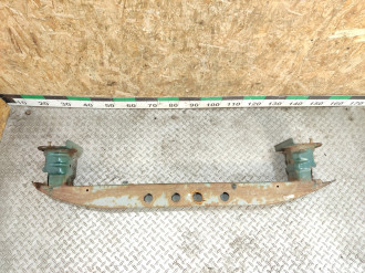 Усилитель бампера переднего Toyota Avensis 2 2003 2008