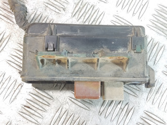 Блок предохранителей моторный Toyota Avensis 2 2003 2008