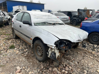 В разборе Toyota Avensis 1 1997-2003