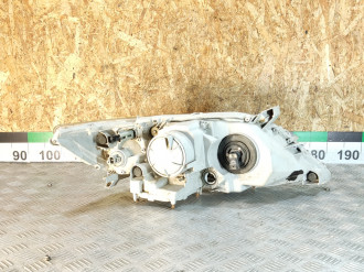 Фара левая Toyota Camry v40