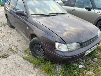 В разборе Toyota Carina 1992-1997