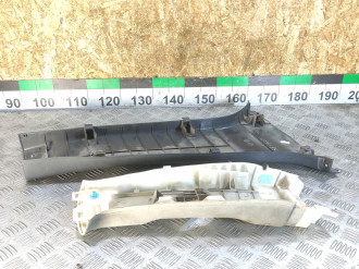 Обшивка стойки левая Toyota Avensis 2 2003 2008