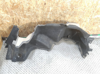 Обшивка багажника правая Toyota Avensis 2003 2008