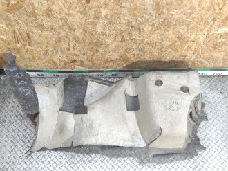 Обшивка багажника правая Toyota Avensis 2003 2008