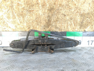 Домкрат Toyota Avensis 2 2003 2008