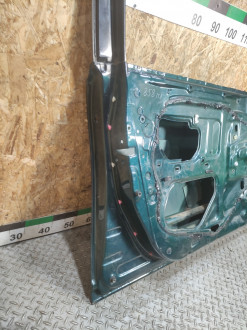 Дверь передняя левая Toyota Avensis 2 2003 2008