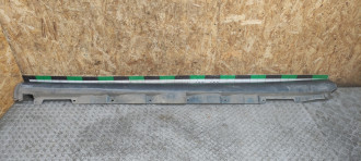 Накладка порога наружняя левая Toyota Avensis 2 2003 2008