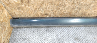 Накладка порога наружняя левая Toyota Avensis 2 2003 2008