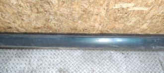 Накладка порога наружняя левая Toyota Avensis 2 2003 2008