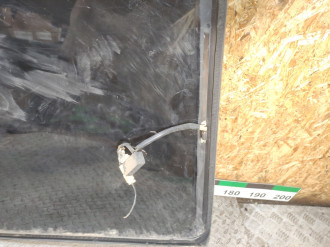 Стекло заднее Toyota Avensis 2 2003 2008