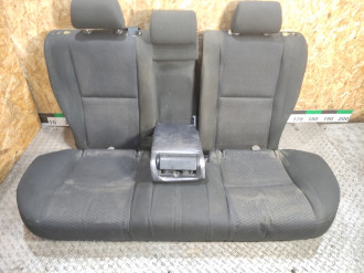 Сиденье заднее Toyota Avensis 2 2003 2008
