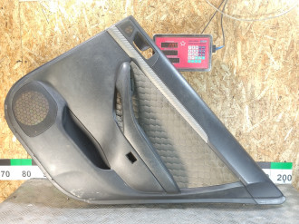 Обшивка двери задней правой Toyota Avensis 2 2003 2008