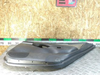 Обшивка двери задней правой Toyota Avensis 2 2003 2008