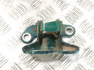 Петля двери задней левой верхняя Toyota Avensis 2 2003 2008