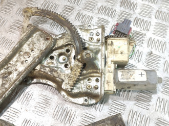 Стеклоподъемник передний левый Toyota Avensis 2 2003 2008