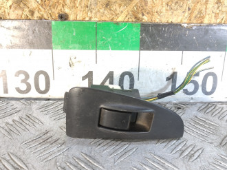 Кнопка стеклоподъемника Toyota Avensis 2 2003 2008