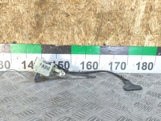 Замок лючка бензобака Toyota Avensis 2 2003 2008