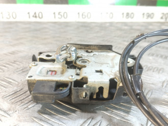 Замок багажника Toyota Corolla e150