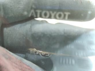 Стекло двери передней правой Toyota Corolla e150