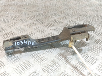 Кронштейн ручки передней правой Toyota Corolla e150