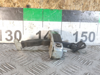 Ограничитель двери задний Toyota Corolla e150