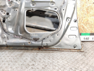 Дверь передняя правая Toyota Corolla e120