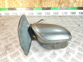 Зеркало правое Toyota Corolla e120