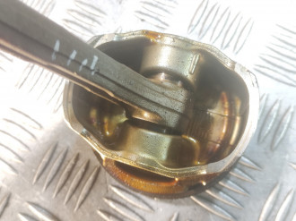 Поршень с шатуном Toyota Camry v40