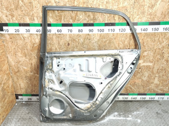 Дверь задняя правая Toyota Corolla e120