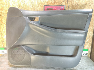 Обшивка двери передней правой Toyota Corolla e120