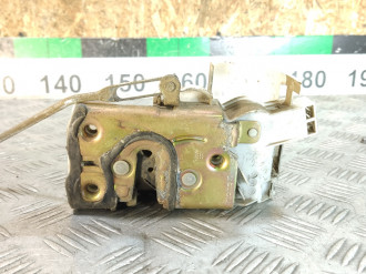 Замок двери передней правой Toyota Avensis 1 1997-2003