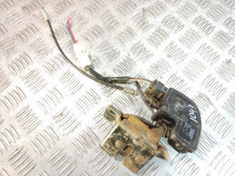 Замок багажника Toyota Corolla e120