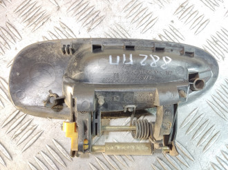 Ручка двери передней правой Toyota Avensis 1 1997-2003